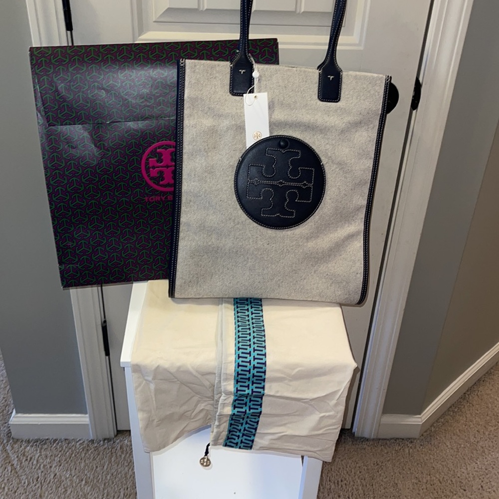 Tory Burch Ella Canvas N/S Tote, Natural / Tory Navy / Size OS / NWT /
